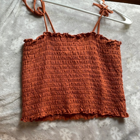 Burnt orange, ruffle, crop top - Picture 1 of 2